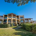 Apartamento L'esquinade - E3 333 By Interhome
