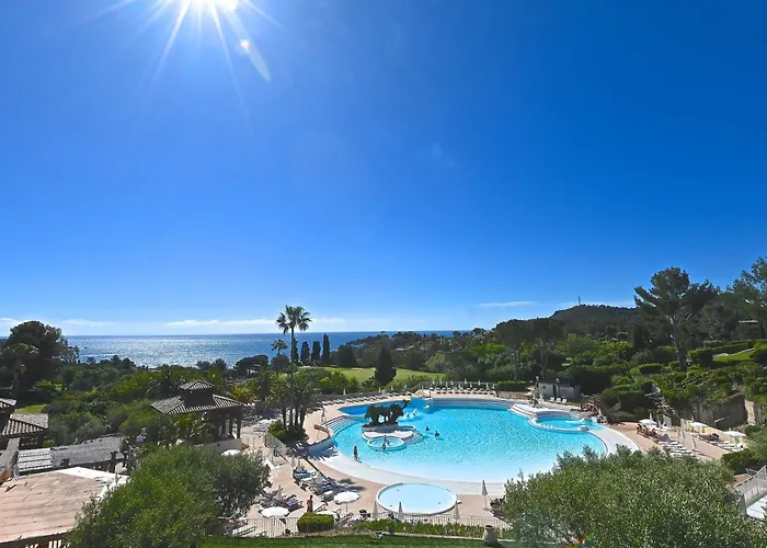 Апартаменты L'esquinade - E3 333 By Interhome *